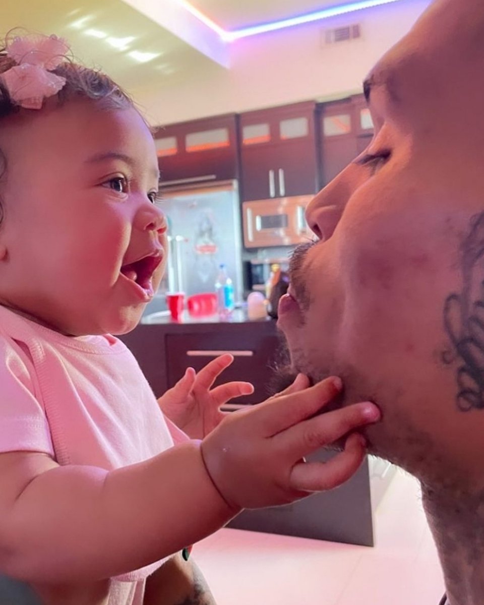 brownsclip's tweet photo. Lovely Brown Happy Father's day daddy Chris Brown.
📸: @chrisbrown 
#teambreezy #chrisbrown #lovelybrown #diamondbrown https://t.co/PT6CMpsnVr