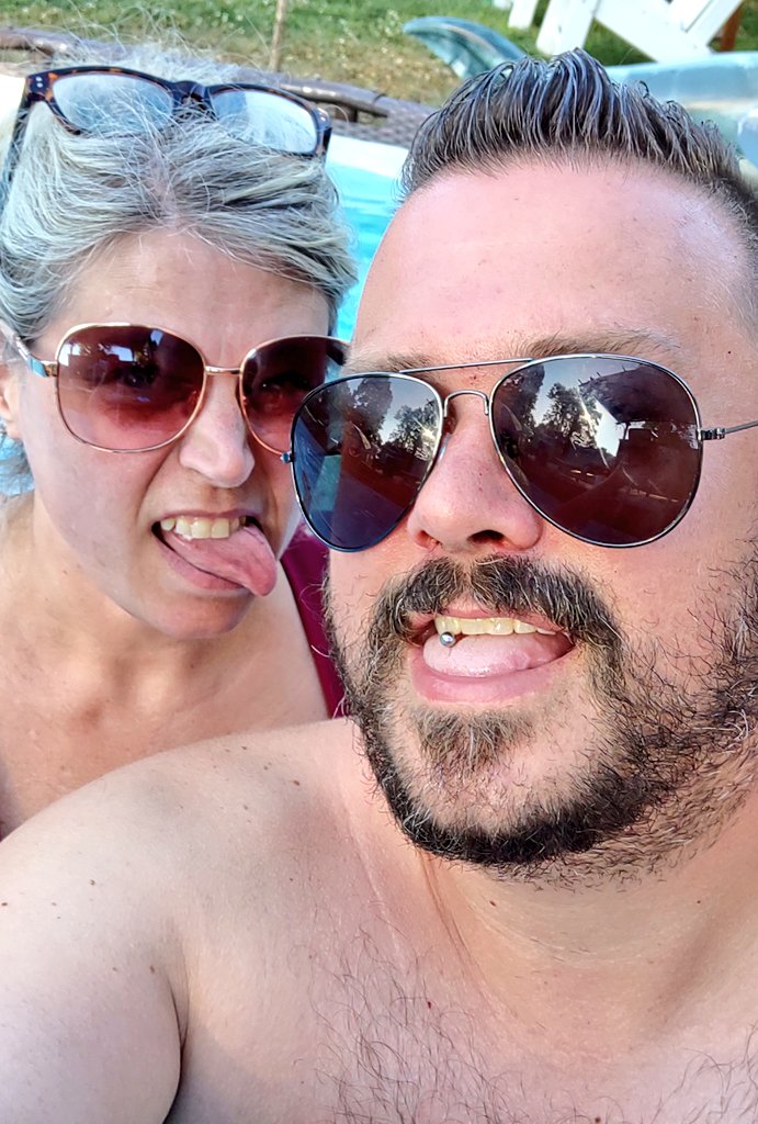 to_all_ur_stars's tweet photo. Yay Father's Day and @Rocky0221 cleaning the pool haha πβ±οΈππ
#HappyFathersDay2022 ππ
#DoOnlyGoodEveryday β€οΈβπ₯π₯
#DOGEFAM π―π΄πΉ#TCB4EVA π https://t.co/kTCYFCrkmn