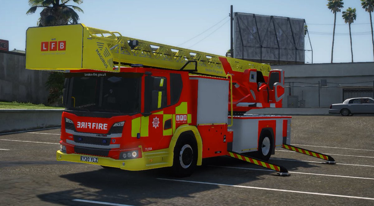 AlienModding's tweet photo. Two new listings today!
RNLI Shannon Lifeboat and LFB’s 32m TL! The TL is fully functional too! 
Join the discord link in our bio to enquire! https://t.co/kGRsSz8VN4
