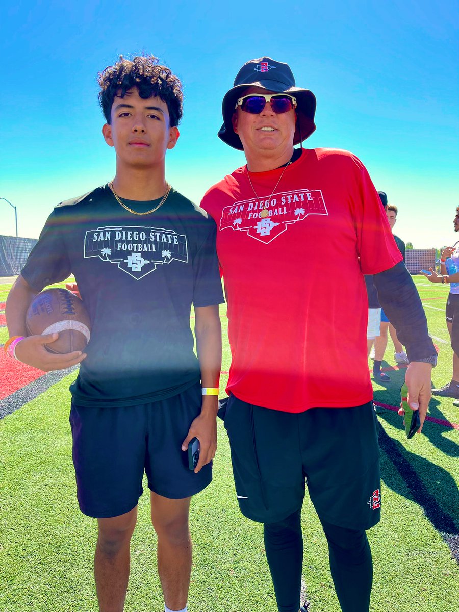 SergioTorresOC's tweet photo. Another great weekend attending football camps. Thank you San Diego State!! @SantaAnaSaints @AztecFB @AztecRecruits #2024qb @SantaAnaHS https://t.co/PSN3ROkGmt
