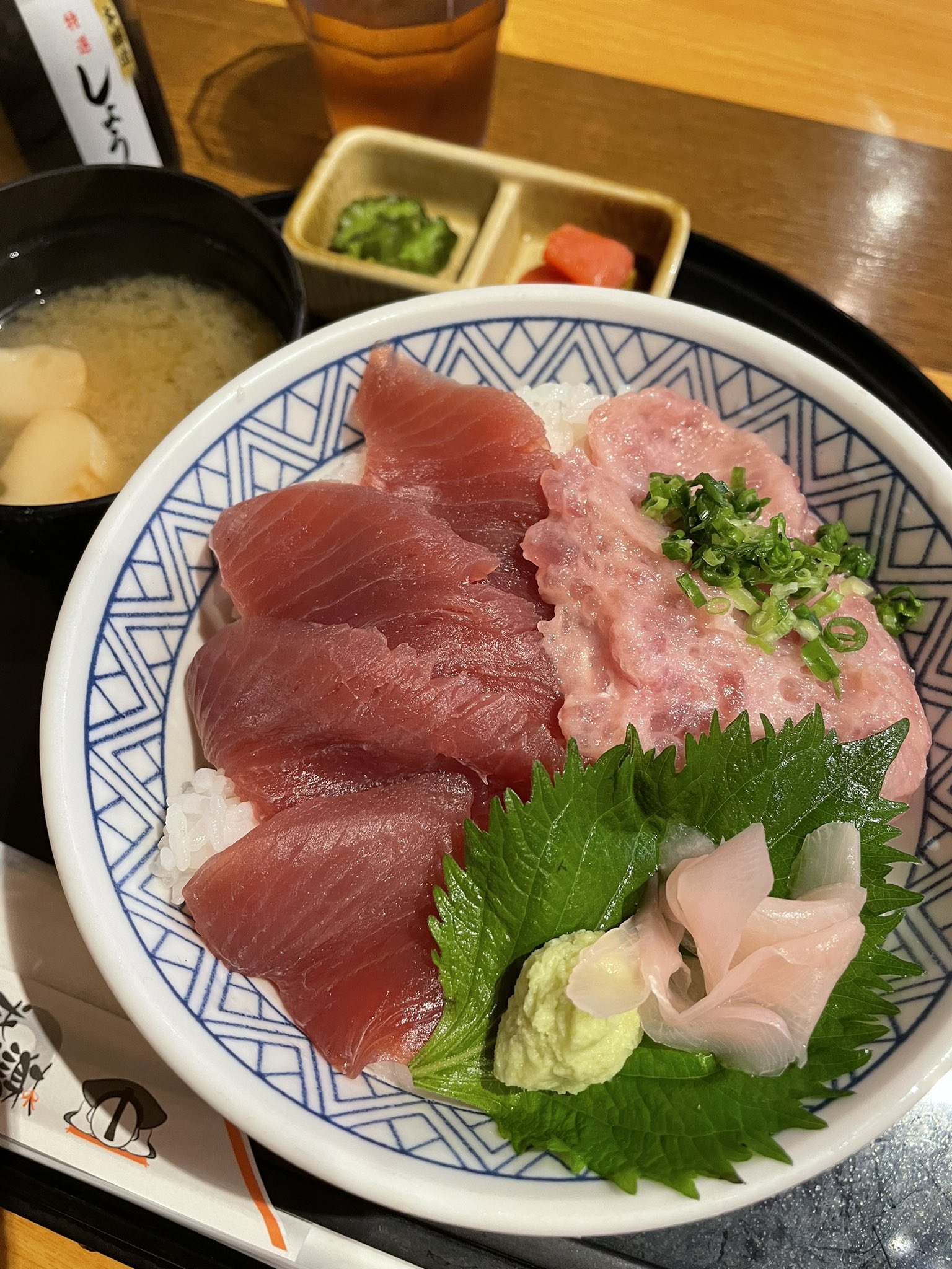 Tatsuya 大宮駅 魚星 まぐトロ丼 0円 九州人情酒場で海鮮丼ランチ 新鮮ネギトロがめちゃくちゃウマイ 付け合わせの明太子も絶品でした T Co 9qruztbifb Twitter