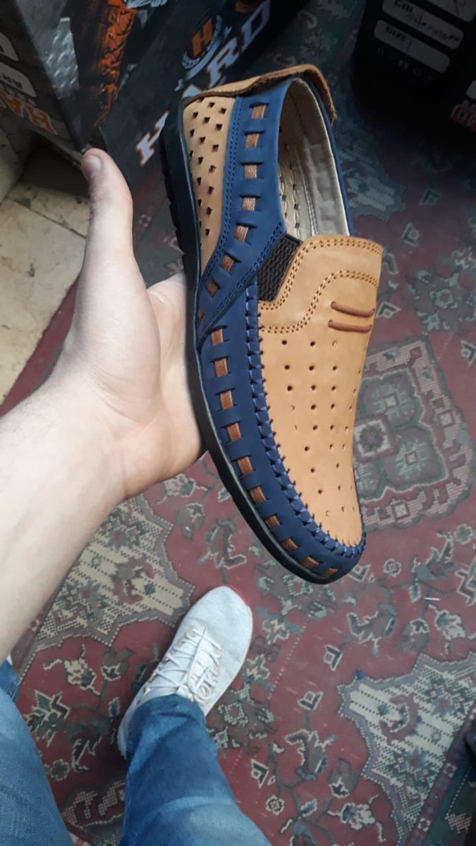 FirstRate_Shoes's tweet image. Available for 13k Only🙌🔥🙌 Contact us via ☎️ 07032888205..#WebringtheBest
Retweet Fisabilillah🤝..@__yellows @Aashfinn @_najib_aa #staged #GIRLFRIEND #Benzema #Ronaldo