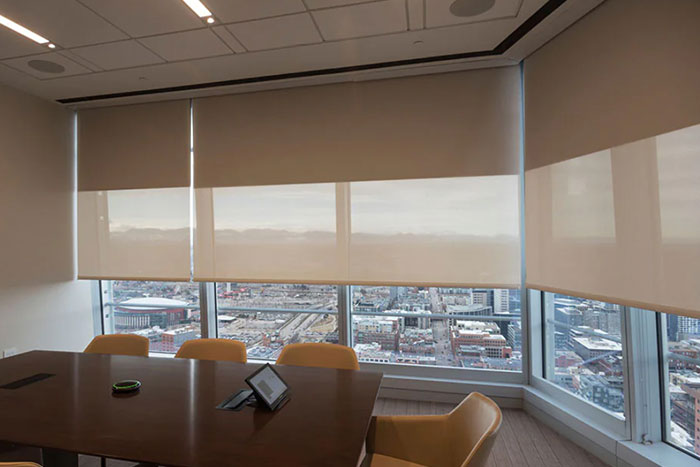 AECinfo's tweet photo. Draper Introduces New Shade Hardware Options @Draperinc #Draperinc #AVTweeps #AV https://t.co/0a1h3DZ2DW https://t.co/q5h40BtLjd