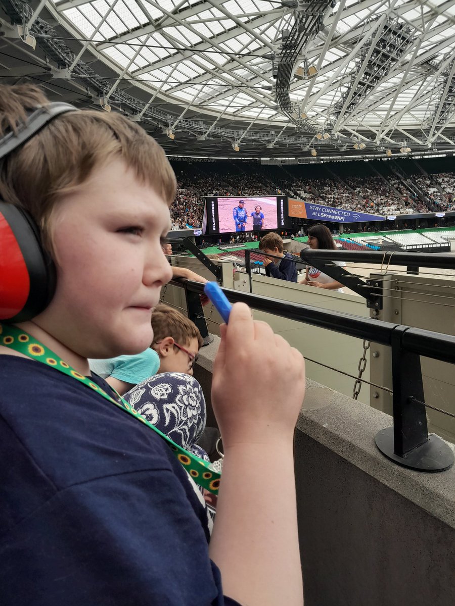 <a href="/ToddLeDuc/">Todd LeDuc</a> what an amazing treat to watch u at the london stadium my son who is 10 &amp; has autism is a massive fan of urs and blue thunder of course, he was so excited to meet u, but couldn't cope with the crowds of the pit party unfortunately.