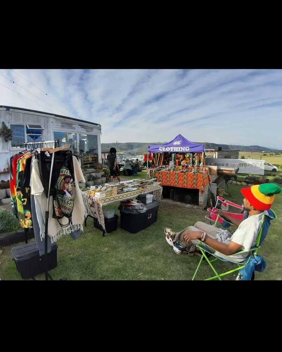 PyramidSmokey's tweet image. Pushing P at the Cannafair 2 July Rastafari vibrations, bring herb we will smoke non stop #smokeypyramid #WakeAndBake #restinpeace