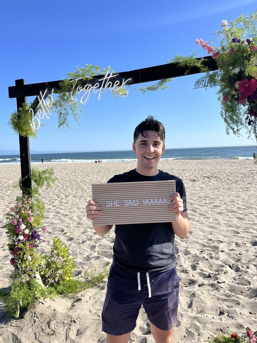 ashlxyc's tweet photo. we’re engaged!! high school sweethearts now i’m a fiancée 🥺❤️ @DDonuts06 https://t.co/bUJvPT0mJA