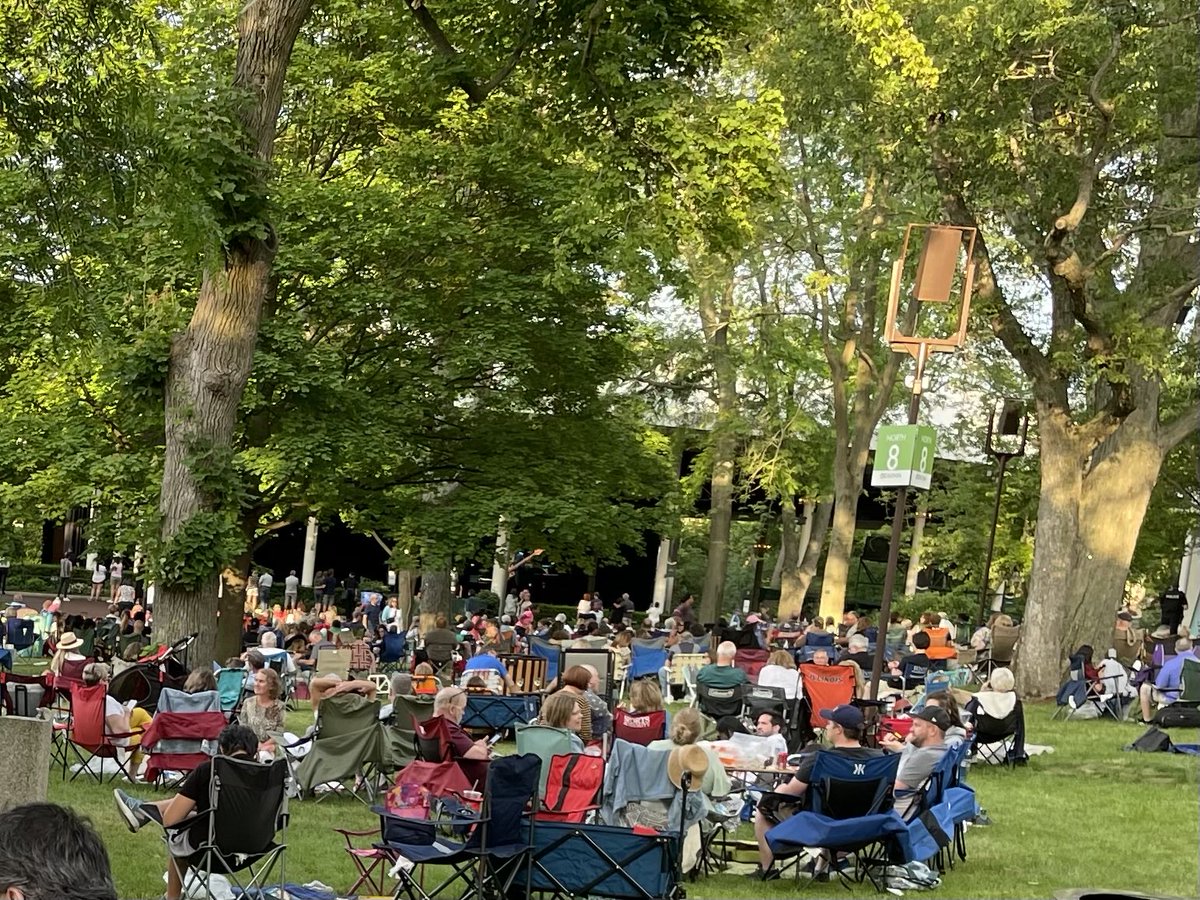 MsDimitriou's tweet image. Happy Father’s Day from Ravinia Festival #smoothjazz #thanks ⁦@112foundation⁩ ⁦@RaviniaFestival⁩ ⁦@NSSD112⁩