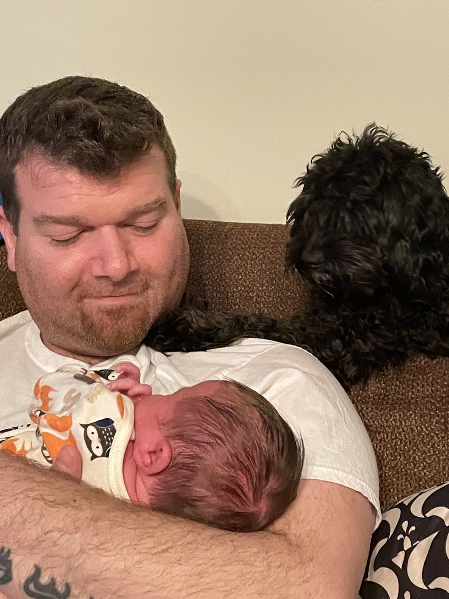 JesB103's tweet photo. @RIPNDipTraders Happy Father’s Day Jordy!! Thank you for all you do for our family..You’re an amazing father! We love you❤️🥰 #FathersDay2022 https://t.co/AnBQkHHdyU