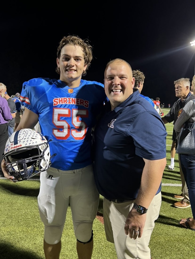 CProcaccini54's tweet photo. Had a great time representing @Lakers_FB and the South in the Shriners game this weekend. It was an honor playing for such a great cause and organization. #southwins @CoachAmaral
@AleppoClassic @Coach_Dakosty @coach_sh1ne @ColgateFB https://t.co/6YMPhKjrRY