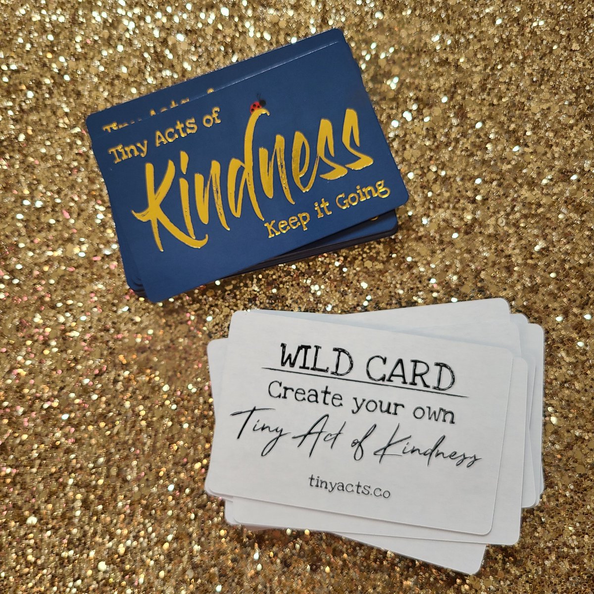 TinyactsCo's tweet photo. #KeepItGoing2022 #aYearofKindness #week25  #tinyactsco 

It's WILD CARD 😜 WEEK!!! Looking for inspiration buy any 2 decks of https://t.co/FVstT5Rtx7 Kindness Cards and get a deck of Free &amp; Easy 💚 Kindness cards for FREE! https://t.co/x7867YUXYb