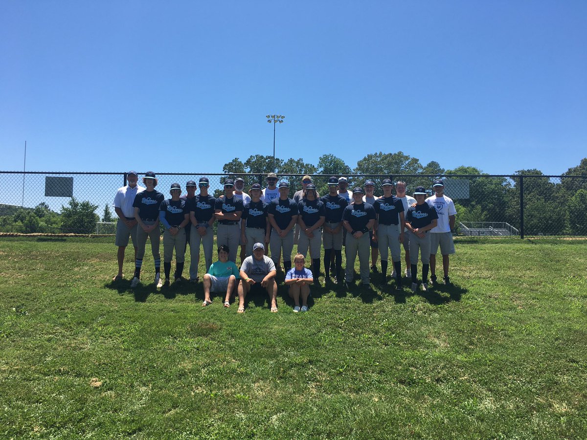Wolves salvage the get away game in #Knoxville with a big W on #FathersDay in front of a great group of Dads. Final score 4-2.  <a href="/TateCurtis4/">Tate Curtis</a> <a href="/EthanI2023/">ethan</a> &amp; <a href="/jjpruno/">jjpruno</a> combine on the bump. <a href="/EthanI2023/">ethan</a> w a HUGE 2-out/2 RBI hit. <a href="/jjpruno/">jjpruno</a> &amp; <a href="/thebraydengooch/">brayden</a> add an RBI each. #MovingOn🐺