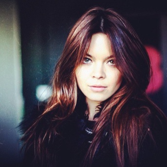 Scarlett Byrne❣️💚💖✨

The  Actress  of  Pansy  Parkinson~  

#scarlettbyrne #actress