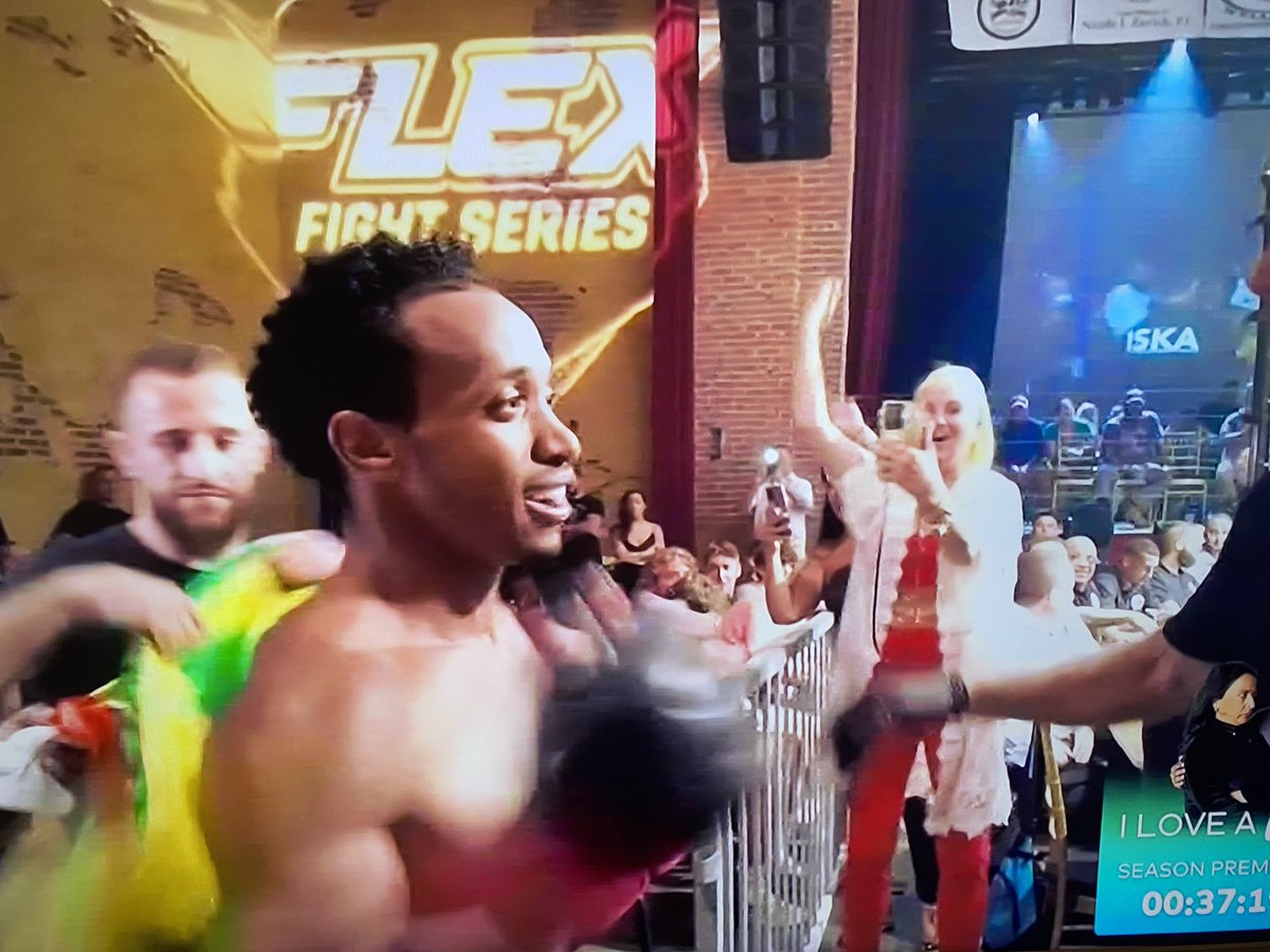 So glad Angela could be ringside for the main event. #90dayfiance
