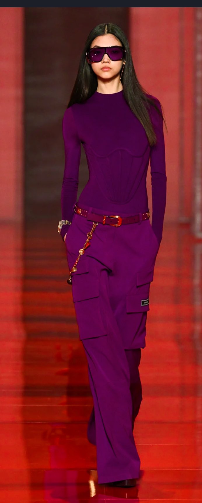 Sinclaire Fryer on X: Some of my favorite Versace Fall-winter