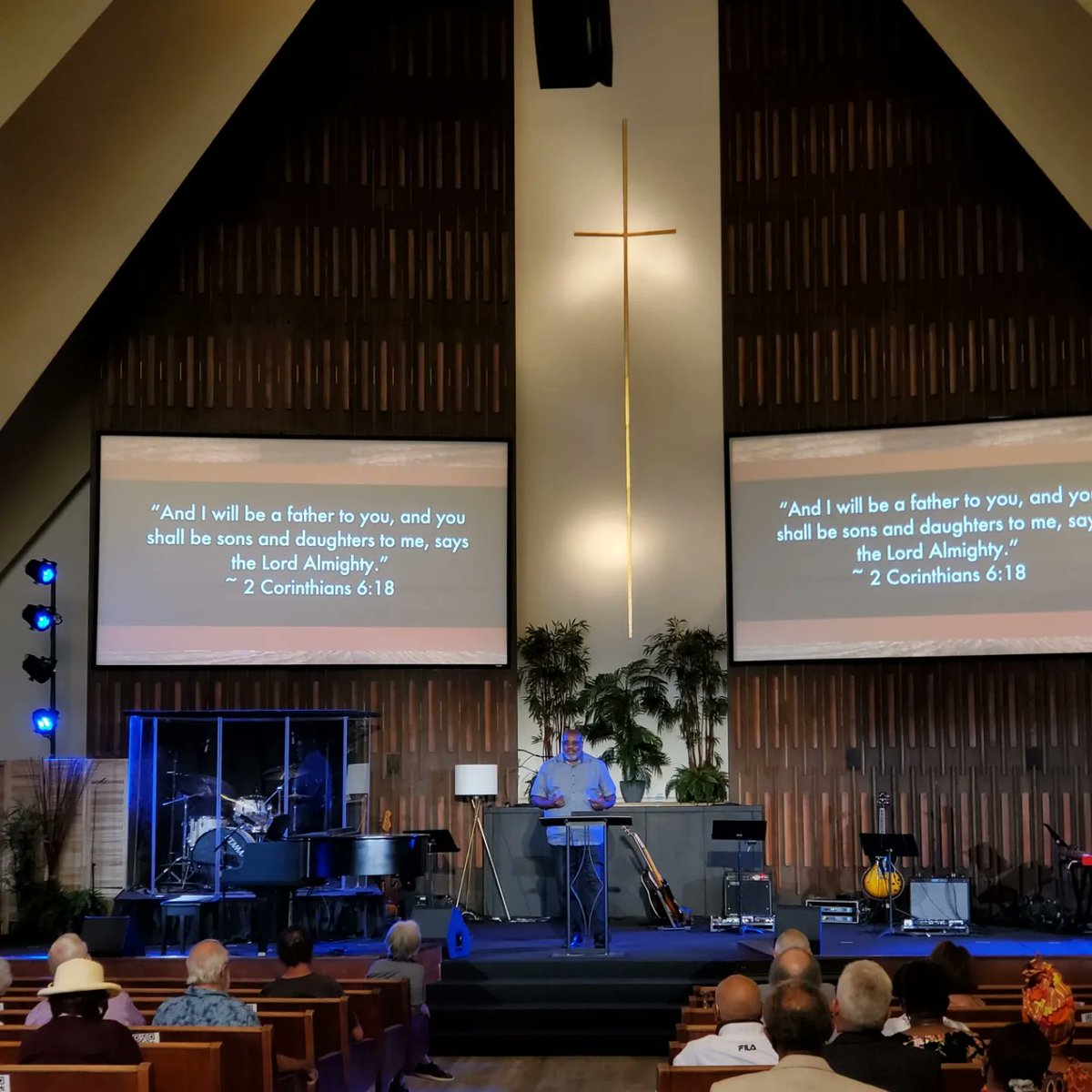 UCCLosAngeles's tweet image. Happy Father's Day to all the fathers, grandfathers, uncles, father-figures, and spiritual fathers!

This morning Pastor @RudyHagood preached a Father's Day Message: "You’re A Good Father".

Watch today's service at univcc.org.

#FathersDay
#GoodFather
#Affirmation