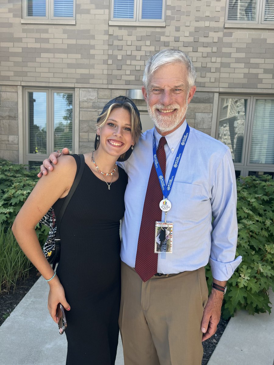 Eliza Rammel tweet media