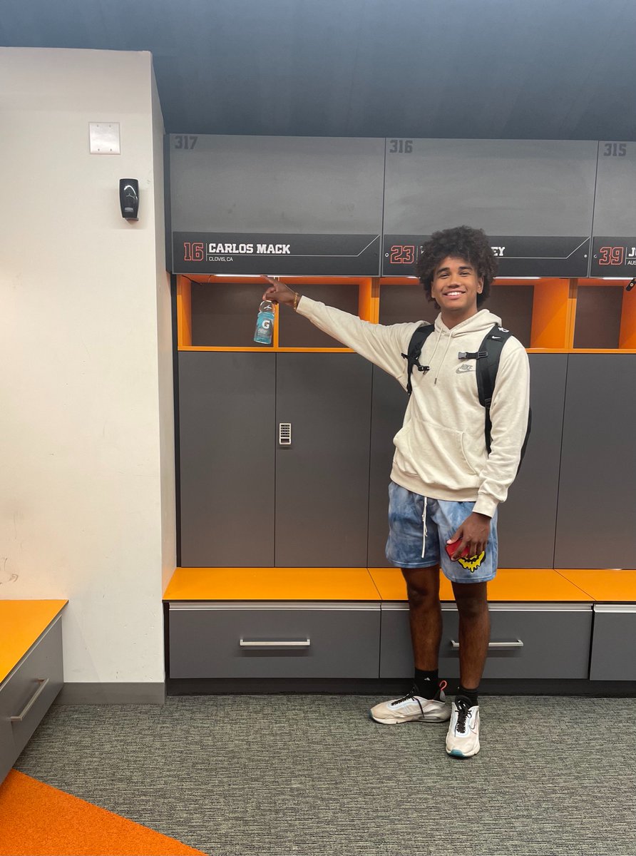 Carlos Mack tweet media