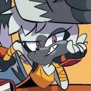 LemurTheTangle's tweet image. Staring at the reader.

" Ya' lookin' like a. . S N A C C. "