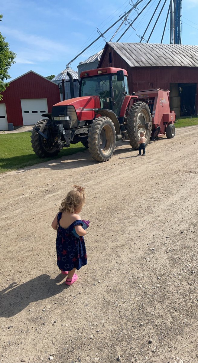 DryerDaniela's tweet photo. It take me 3x times longer to get anything done, but wouldn’t have it any other way with these two. https://t.co/M0TR7bROGv