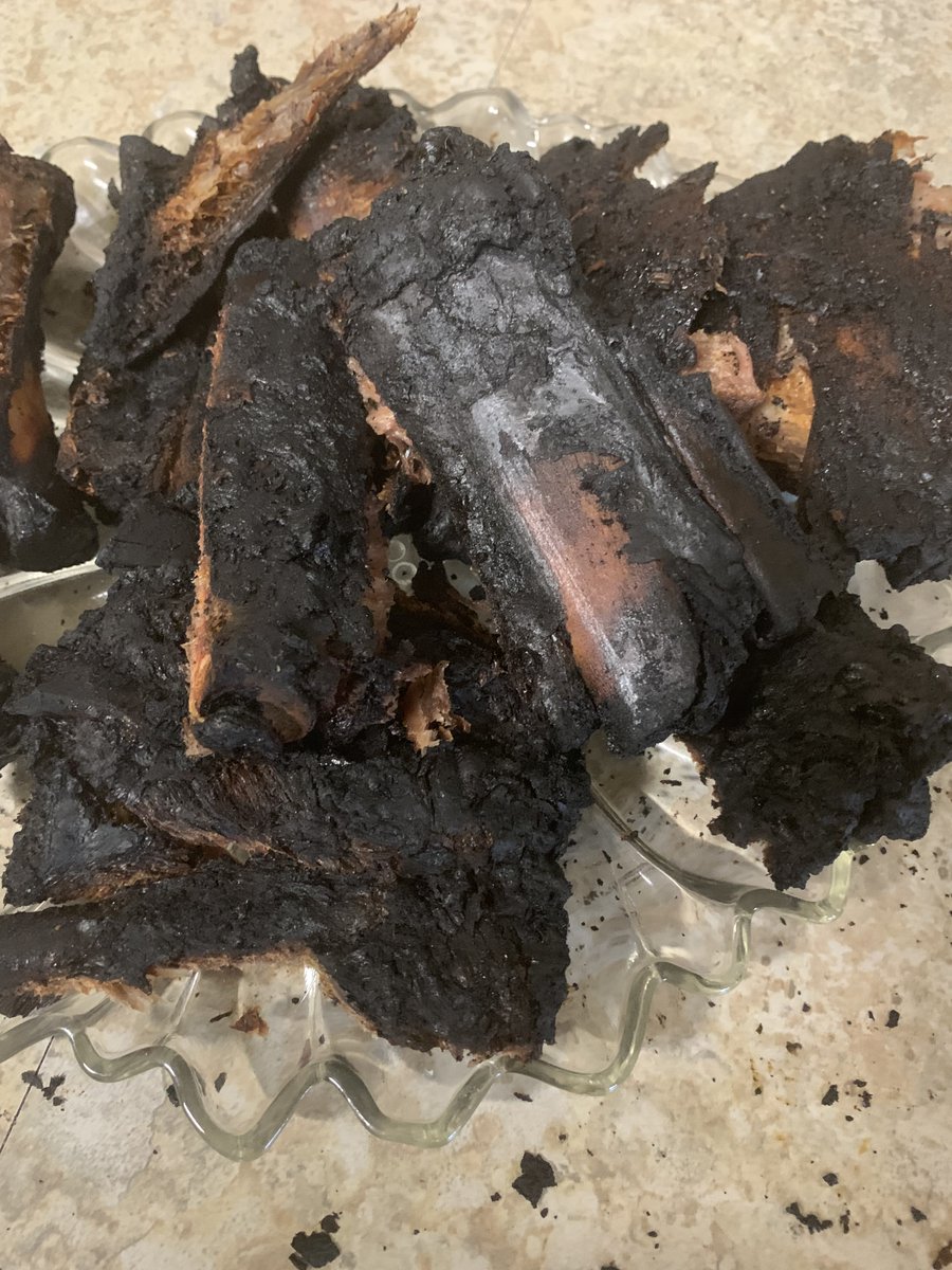 gojake's tweet photo. I'm pretty sure after 40 mins, low heat on the grill, upper shelf, these @TysonFoods @Dickeys ribs  weren't supposed to burst into flames. https://t.co/kq0clib8fu