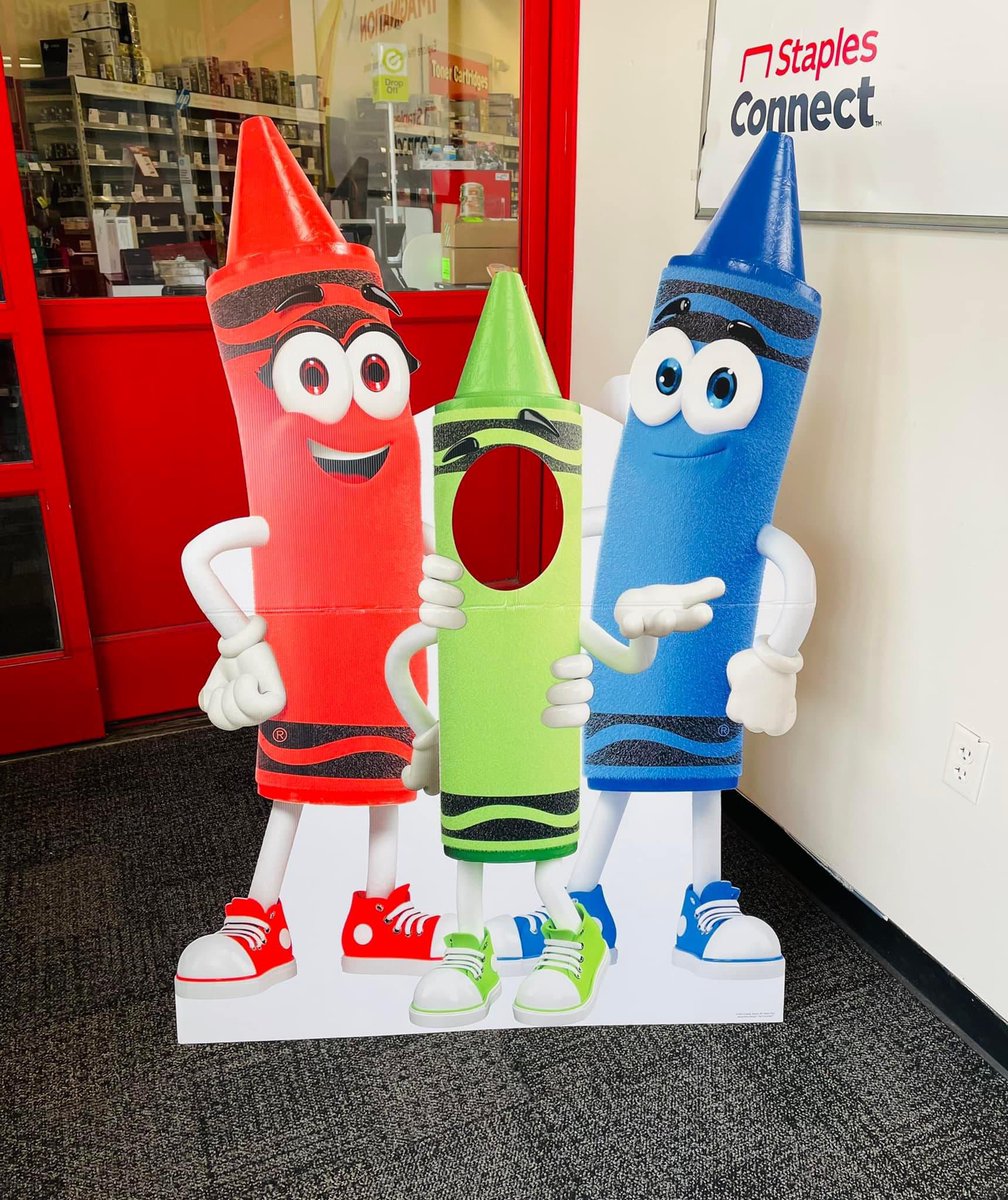 lcfritz's tweet photo. I wonder if @Crayola and @StaplesStores realize they could make a mint if they would sell their promo materials to art teachers? #wheredoigetone #artteacher #ireallywantone #crayola https://t.co/TtYunskHA6
