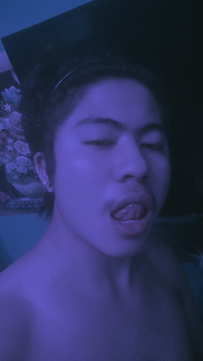 mrblue188's tweet photo. Pa follow and retweet guys at dm kana din
#alterpinoy #kantutan #m2m https://t.co/LrCN3vksV8