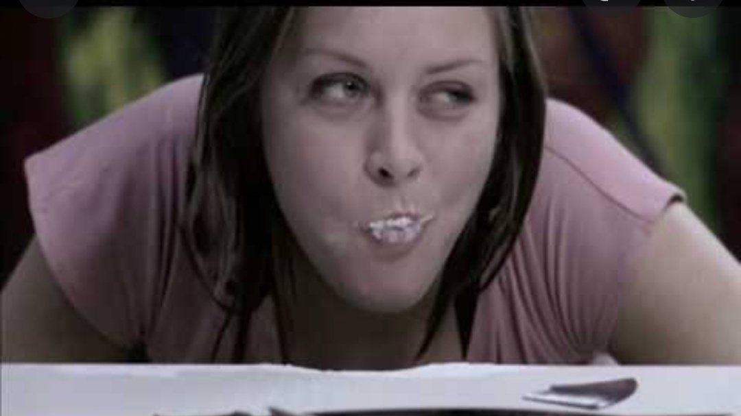 edizuxor's tweet image. Lembrando aqui q em meados de 2002-04 em uma eurodance de bundas e peitos (benny benassi e vinylshakerz e afins) , #groovecoverage tratava de pautas como compulsão e relacionamento tóxico, crença e religious money de forma bem incisiva.