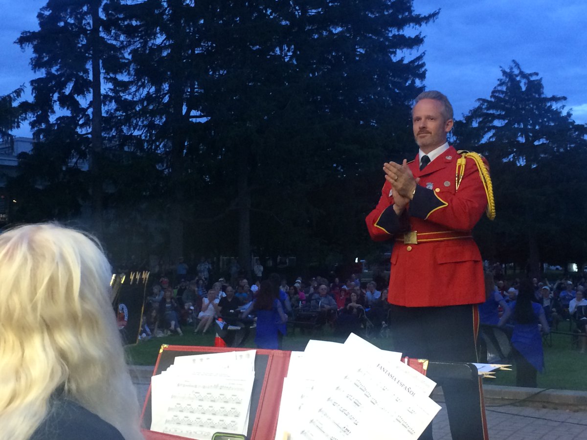 And with the applause from the audience at the Concert in the Park, the 75th Anniversary weekend has come to a close. Thank you to all who came out, marched, played, volunteered and helped make the weekend something truly special. #BTTB75 #BTTB80 <a href="/BTTB1/">Burl. Teen Tour Band</a> <a href="/BTTBBoosters/">Teen Tour Boosters</a> #BurlON