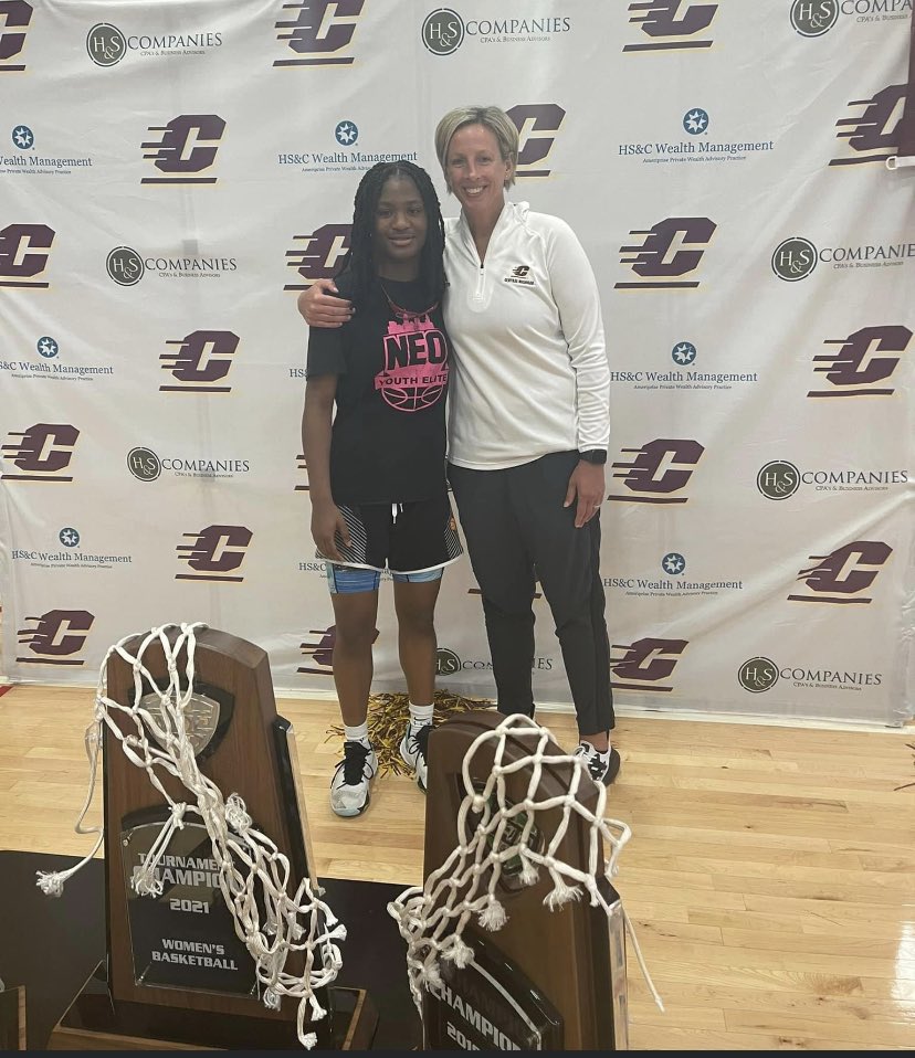 Big Weekend for Freshman Camiya Bonner #4 #2026 She received a D1 offer to CMU. Congratulations Cee Cee You’re a special kid. This is only the beginning. 💞