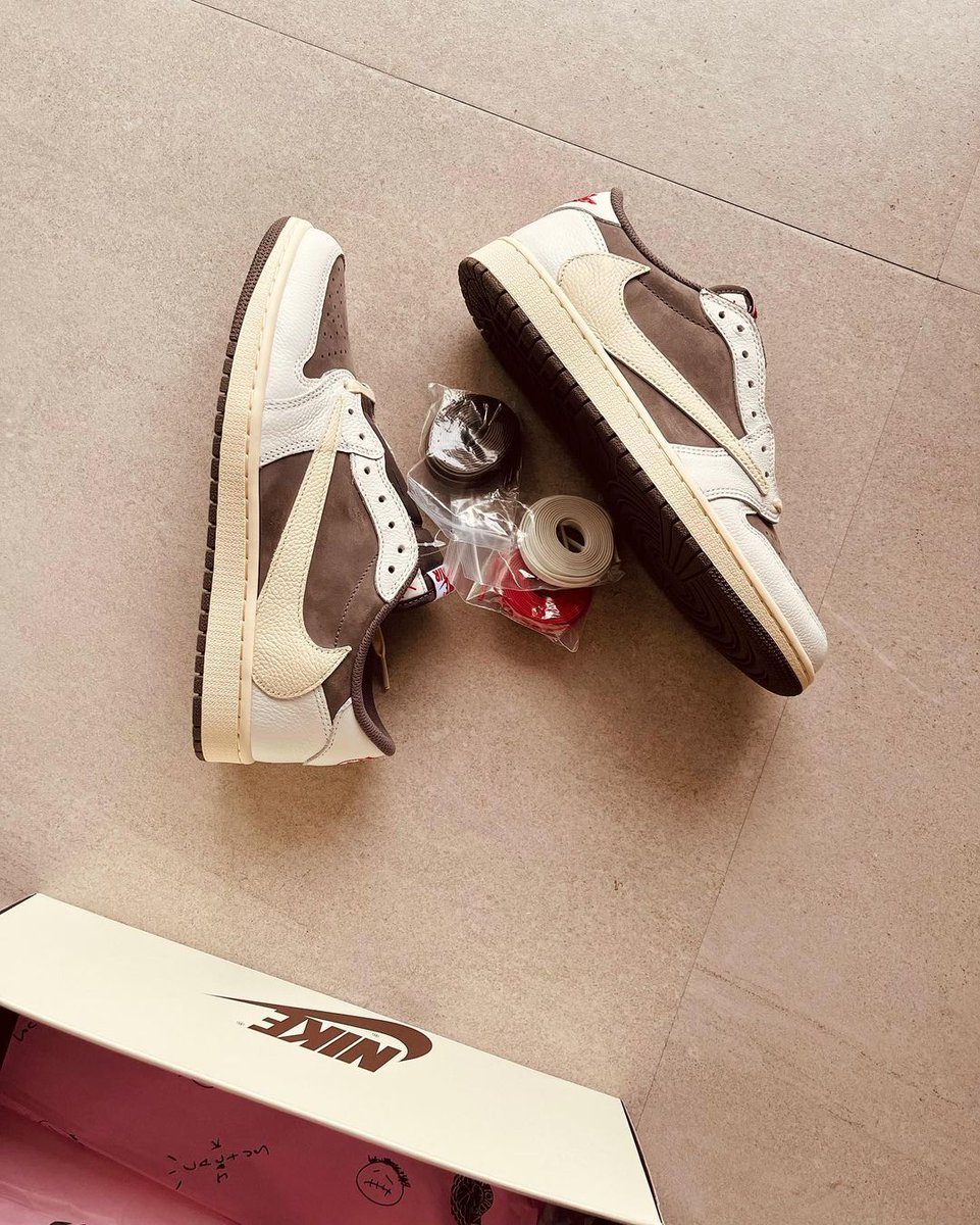 fullress's tweet photo. 【海外 7/21 発売予定】

トラビス・スコット × ナイキ エア ジョーダン 1 ロー OG "リバースモカ" (TRAVIS SCOTT NIKE AIR JORDAN 1 LOW OG "Reverse Mocha") [DM7866-162]

https://t.co/2pXTfZxGq0 https://t.co/TYXP2e6hO2
