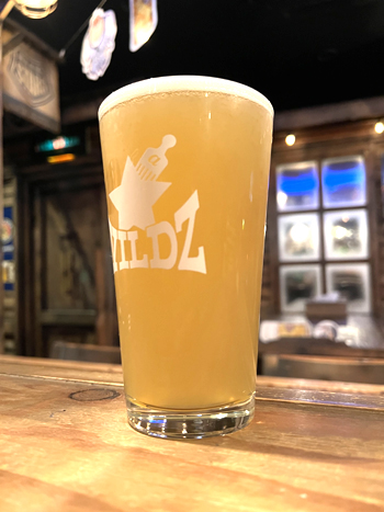 WildzOzaku's tweet photo. ブログアップ『Yokohama Bay Brewing Weekend Journey ★ 樽生』
https://t.co/6O690HGJGi
#YokohamaBayBrewing
#横浜ベイブルーイング
#WeekendJourney
#BelgianWhite
#BelgianWit
#神奈川ビール
#Beer
#ビール
#BeerBarWILDZ
#WILDZ
#クラフトビール
#CraftBeer
#小作駅
#羽村市
#小作
#羽村
#Kanpai https://t.co/GCYWqopFys