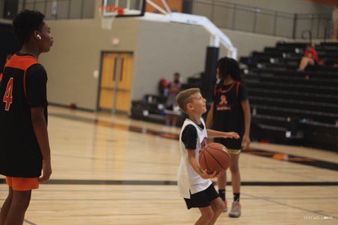 justjarvo's tweet photo. 🧡🖤🧡🖤 #BBN #OutWorkYourTalent #SpreadLove https://t.co/9JxSSxr2I1