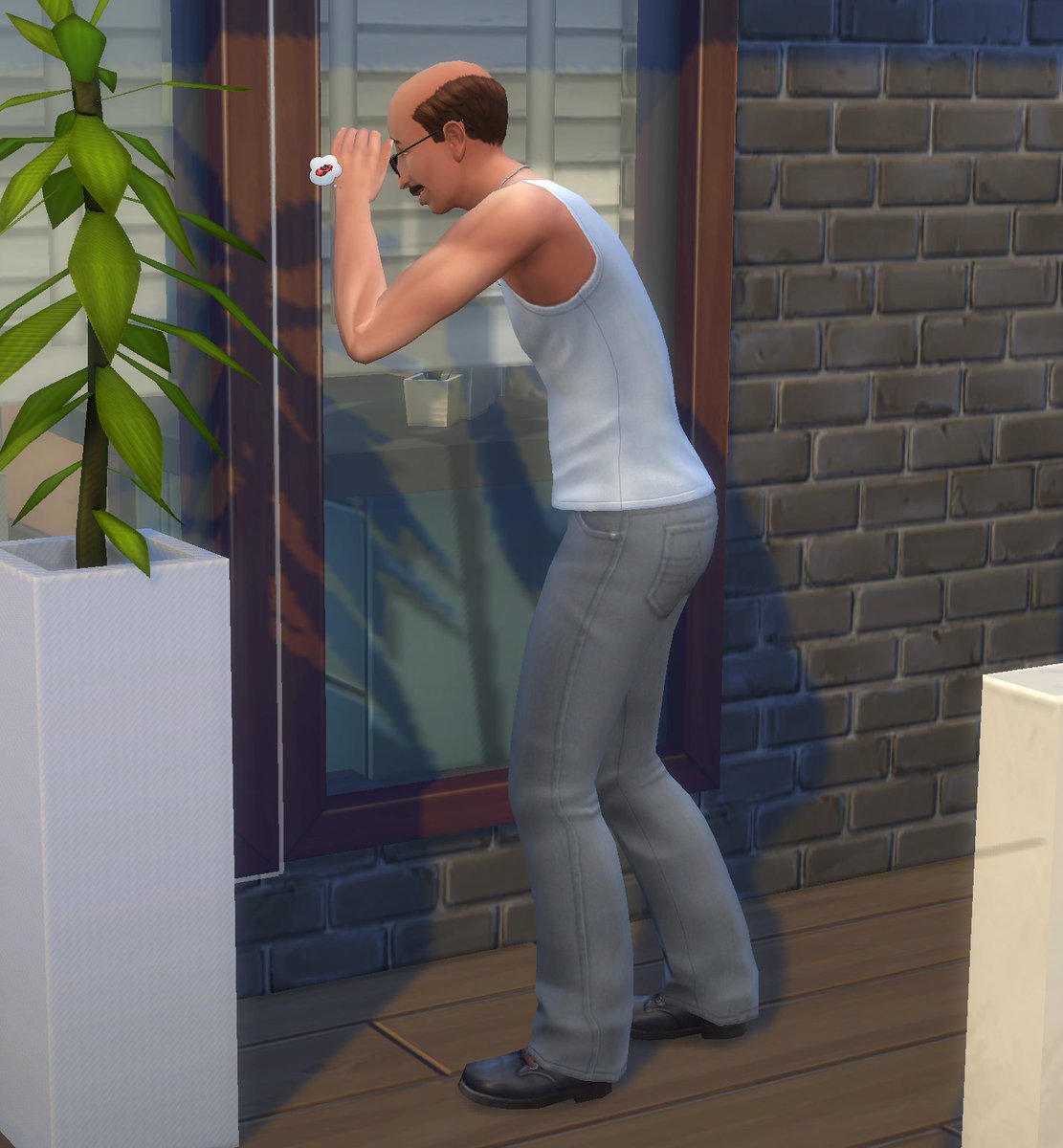 chris_notcapn's tweet image. So Lydia just serviced this Peeping Tom she found outside her window for $2500, but took his bank account and routing number while he wasn't looking. He gonna talk about "don't call me about child support" after they done. Really? On Father's Day?