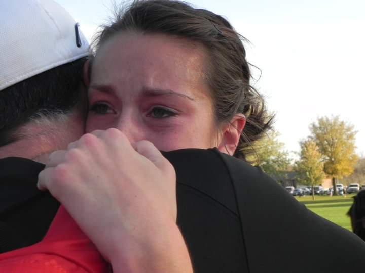IndyGirlsXCTF's tweet photo. To the #RunnerDads who... 

...are our biggest cheerleaders
...are our sweaty finish line hugs
...travel miles &amp; miles to watch a minute-long race
...are our shoulder in our struggles
...raise strong young women

...HAPPY FATHER'S DAY! 

Special shout out to my own #RunnerDad 💜 https://t.co/0DFNdZiNhS