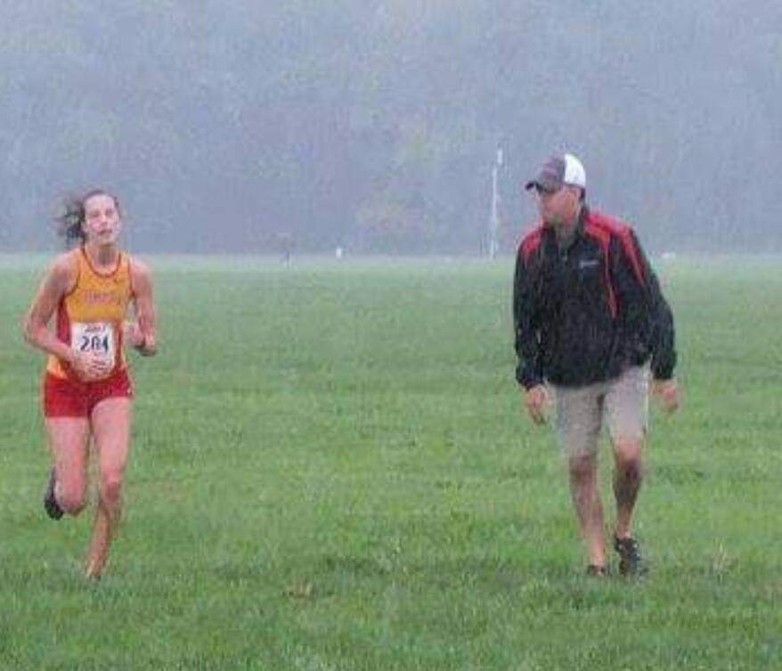 IndyGirlsXCTF's tweet photo. To the #RunnerDads who... 

...are our biggest cheerleaders
...are our sweaty finish line hugs
...travel miles &amp; miles to watch a minute-long race
...are our shoulder in our struggles
...raise strong young women

...HAPPY FATHER'S DAY! 

Special shout out to my own #RunnerDad 💜 https://t.co/0DFNdZiNhS