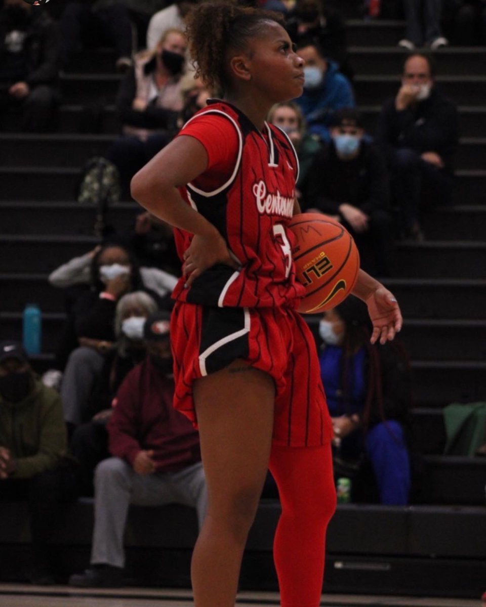 We are PROUD beyond measure! Congratulations to <a href="/usabasketball/">USA Basketball</a> <a href="/UCLAWBB/">UCLA Women's Basketball</a> and <a href="/LondynnThaCutie/">londeeeezy</a> for winning the gold medal! More great things to come for our very own <a href="/Cen10Huskies/">Centennial HS, CNUSD</a> <a href="/cen10athletics/">Cen10athletics</a> @_londeeeezy in the future.  #cen10basketball🏀 #cen10 #the10 #usa🇺🇸 #gold🥇