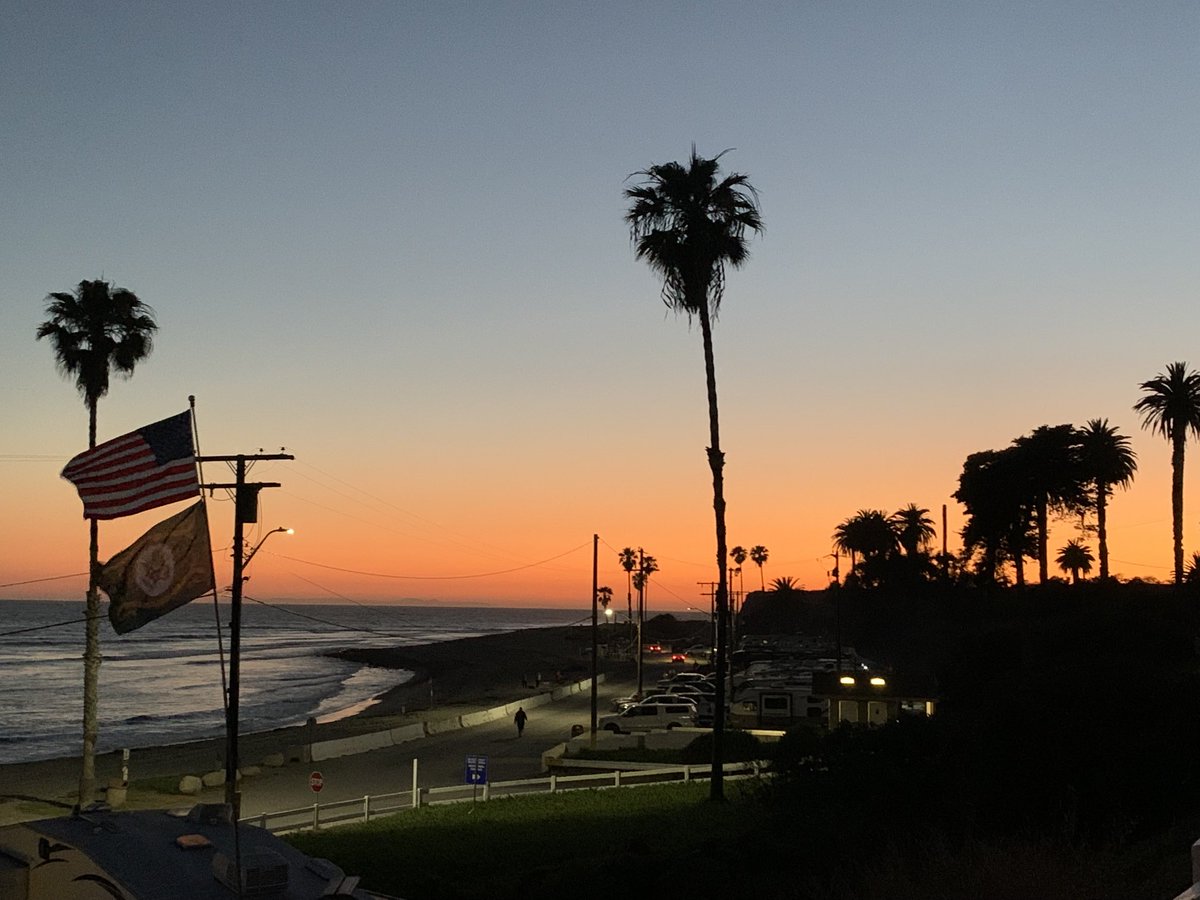 USCErin's tweet image. This is why we pay a “luxury tax” to live in California.