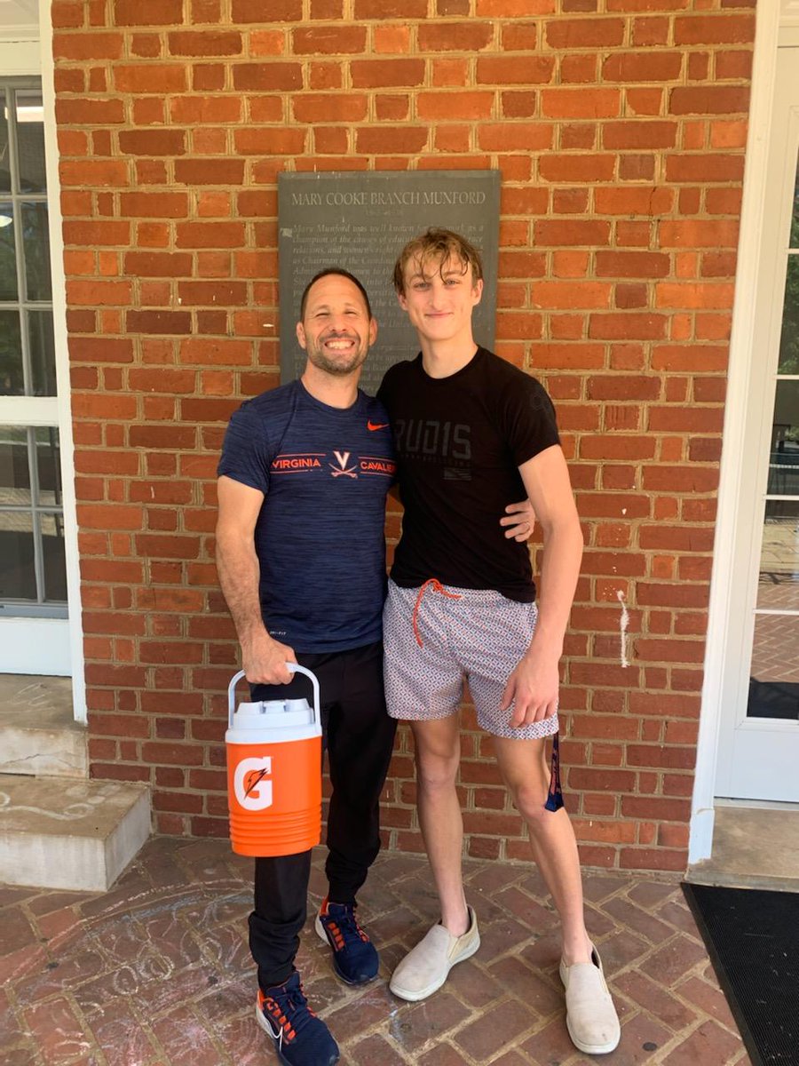 lyonsgunshow's tweet photo. 2014 vs 2022 @UVAWrestling @CmoneyLyons @stevegarland125 
Thanks for another great camp! https://t.co/a3eVzW0AD7