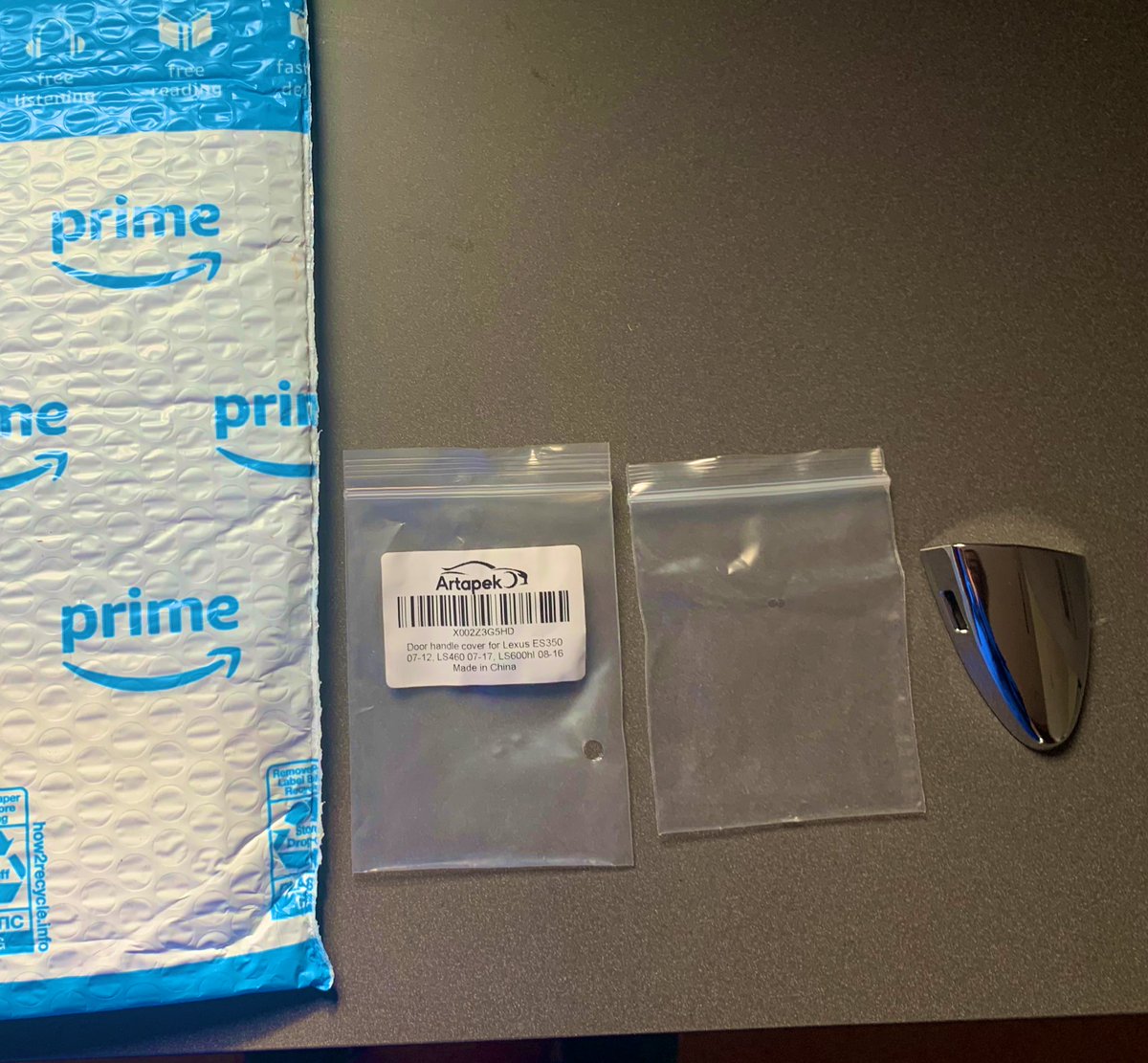 Please do better with plastic bags on plastic bags for a plastic thing #banplasticmailers <a href="/AmazonHelp/">Amazon Help</a> <a href="/amazon/">Amazon</a>