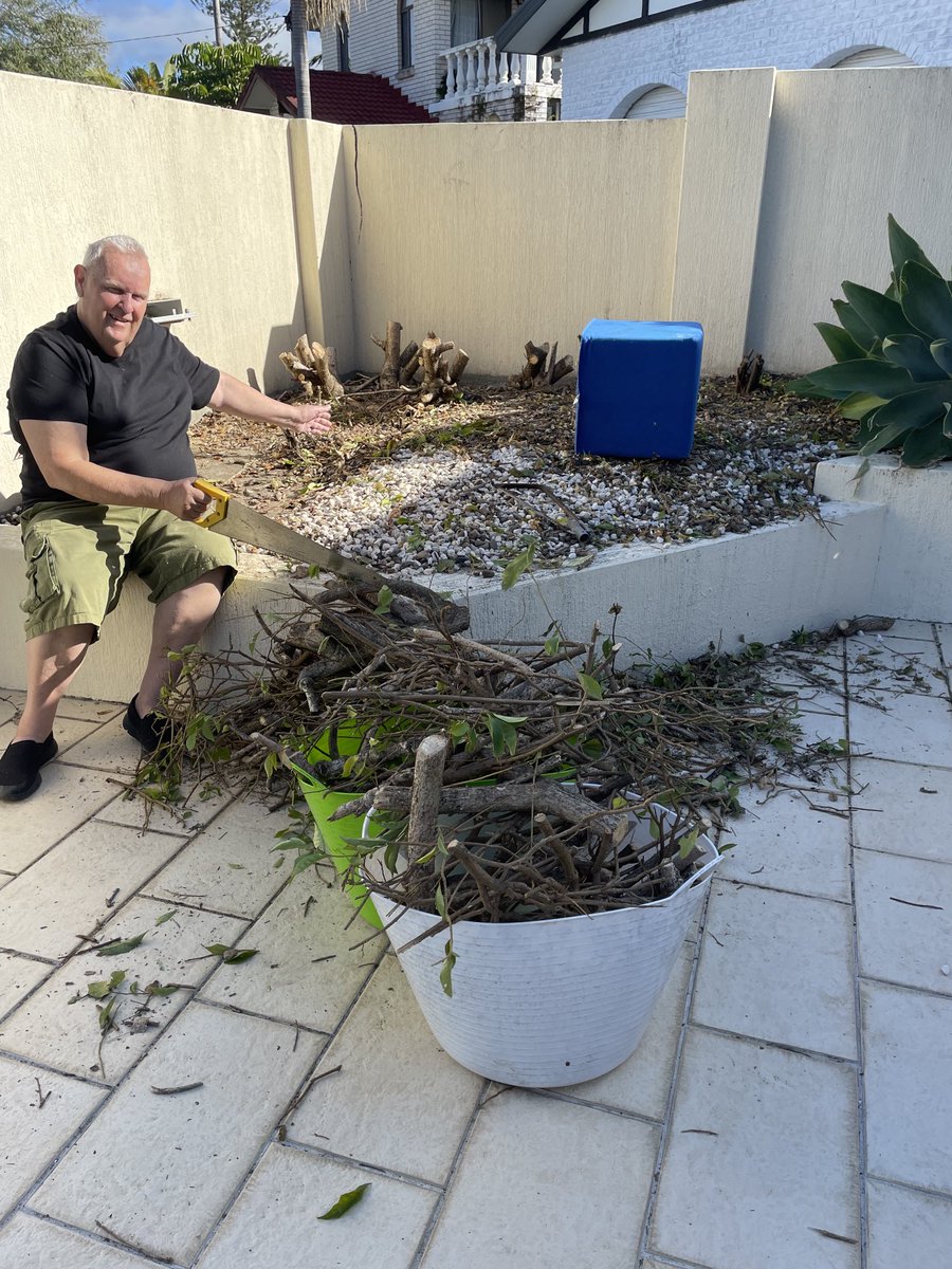 racer_sue's tweet image. The quote was $700. Tom did it for free 😂