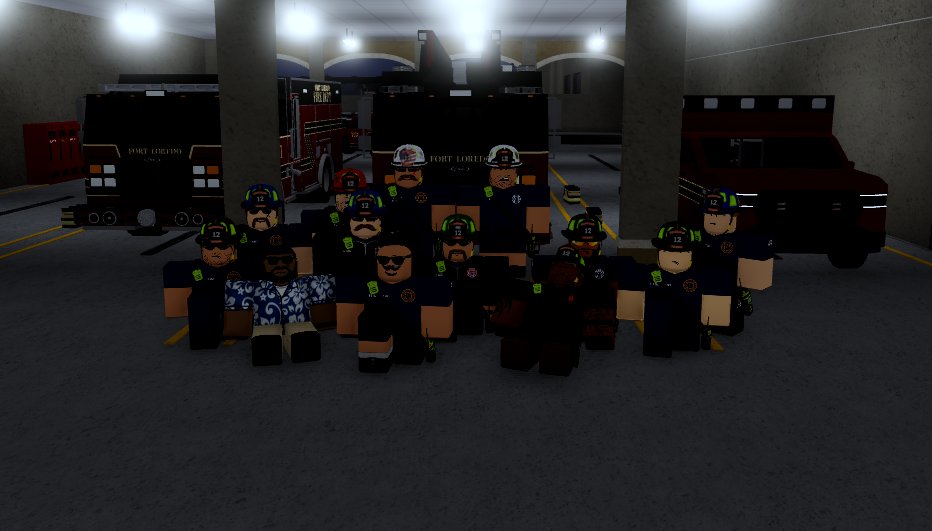 ClairemontFire's tweet photo. Tonight has been a sad night for the crews of #CCFR 
We have gotten new that there will be some changes in community management, CCFR as well as FLPD will be doing a professional protest and will not be in game. 
Due to this new here are our last goodbyes until further notice.🇺🇸 https://t.co/Wsv9zKKUVl