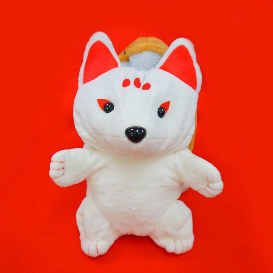 可愛いくて大人気✨伏見稲荷の #きつねぬいぐるみ 🦊⛩ なめらかで