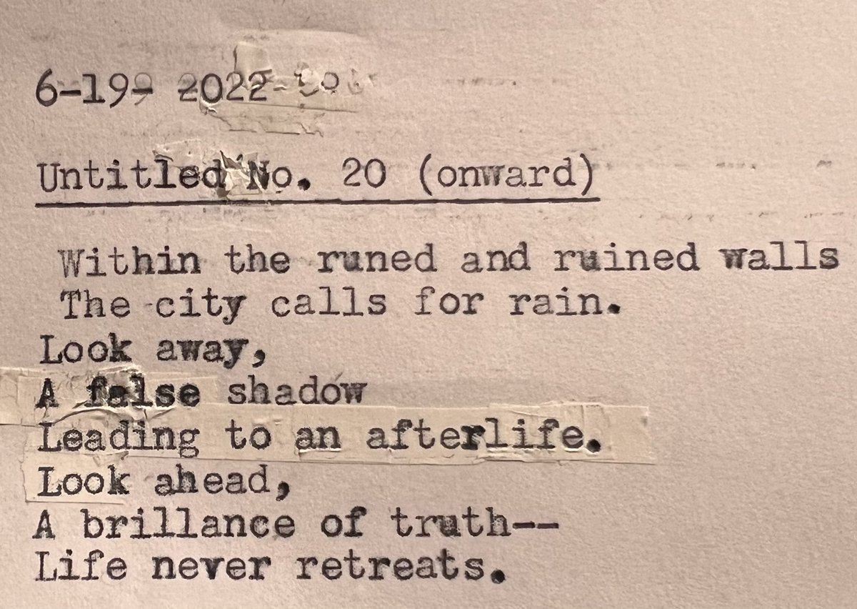 AjayKapadia6's tweet photo. #blockthought #poem #poetry #typewriter https://t.co/SEsW0OARqI