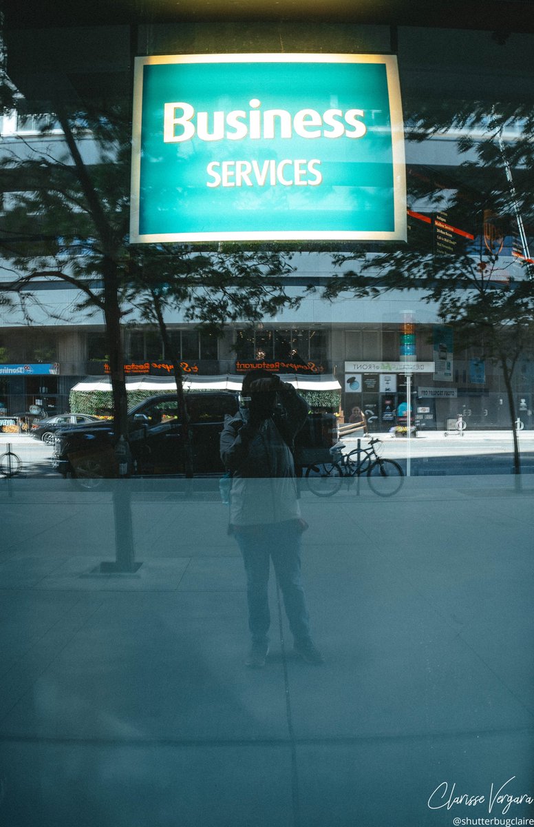 cvergz's tweet photo. Second, we have some street photography around Downtown Toronto.
Follow me on IG: https://t.co/SzGHBlTHwq
#photography #dailyhiveto #canonphotography #streetphotography #citylife #downtowntoronto #6ixclix https://t.co/2DYHKPHQfi