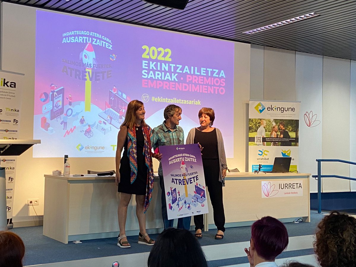 Zorionak Irati De Lesmari, #Ekintzailetzasariak kartel lehiaketa irabazteagatik <a href="/tknika/">Tknika</a> <a href="/calasanzstz/">Calasanz Santurtzi</a> <a href="/FPeuskadi/">FPeuskadi</a>