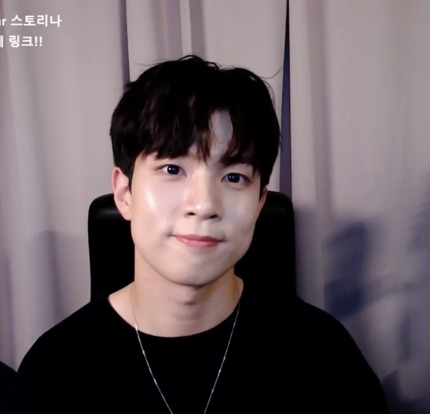 chichi_950228's tweet photo. 오늘도 참 조아따 ~~ https://t.co/HGReHp5u8F