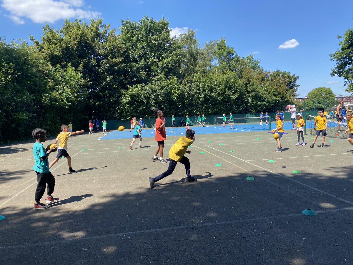 The Priory Primary School Wimbledon tweet media