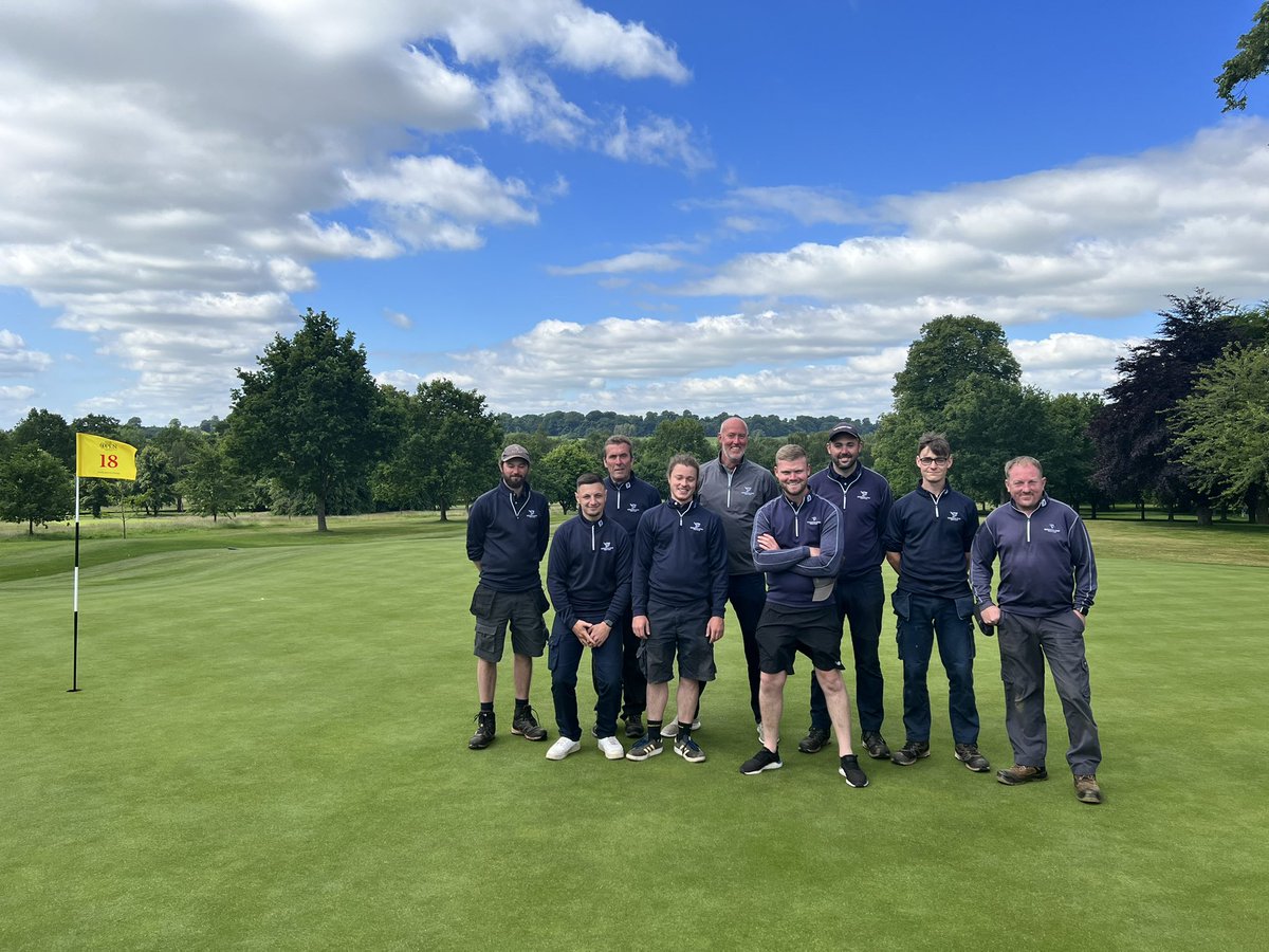 The team behind the scenes! 👏
Huge thank you to our green staff for getting the course in excellent condition ready for today’s Regional <a href="/TheOpen/">The Open</a> Qualifying!