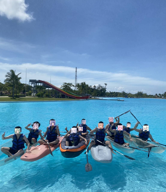 devin_eth_'s tweet photo. Here is my way to escape from daily life routine. I love to spent times with my friends and family.  We went travel together and having a lot of fun. Love this moment and that's what we need in this market situation😅#EscapeTheNoiseEvent @dreamy https://t.co/kupQPvuPpr