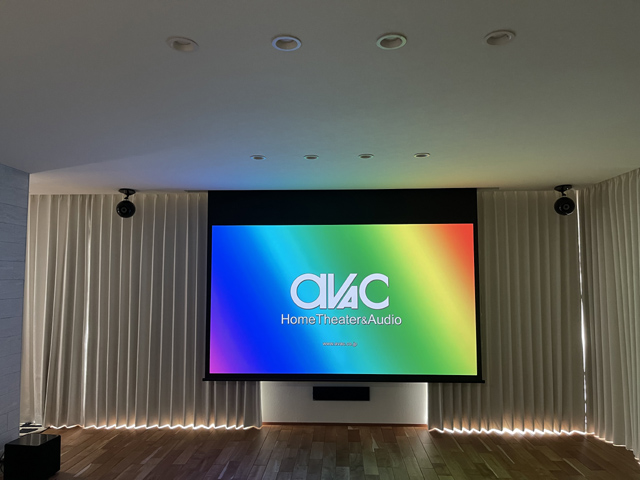 avac_japan's tweet photo. 広々としたリビングに溶け込む、スタイリッシュな2Wayシアター。「出来るだけ床には機材を置かない」にこだわりました。
■マイホームシアター592
https://t.co/KKcgZfIWEn
#ホームシアター #リビングシアター #EPSON #ECLIPSETD https://t.co/Pf32cEpkhI